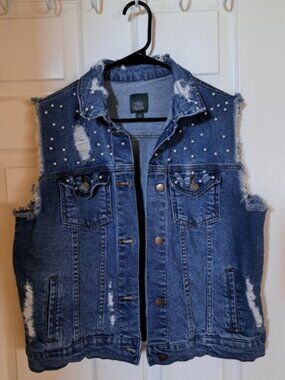 Wild Fable Pearl Denim Vest